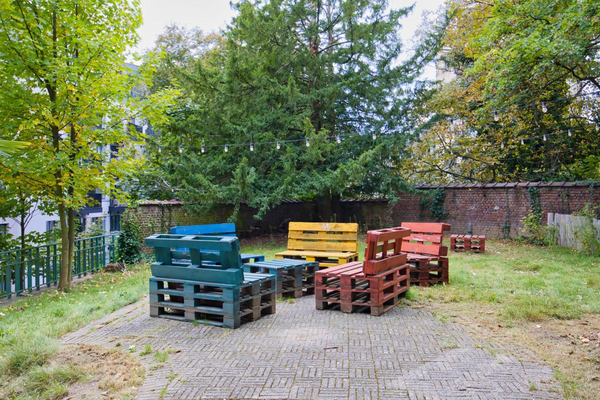 B&B Hotel Brussels Centre Louise Luaran gambar
