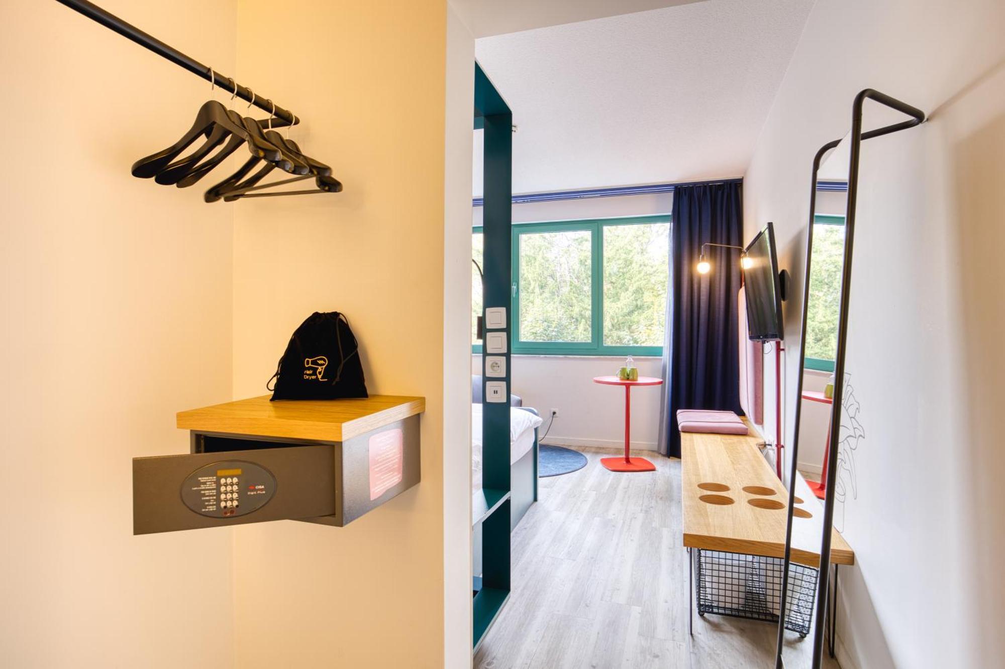 B&B Hotel Brussels Centre Louise Luaran gambar